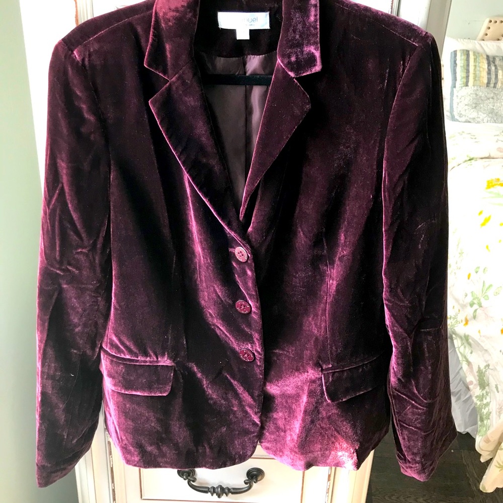 Emmanuel Ungaro purple velvet jacket